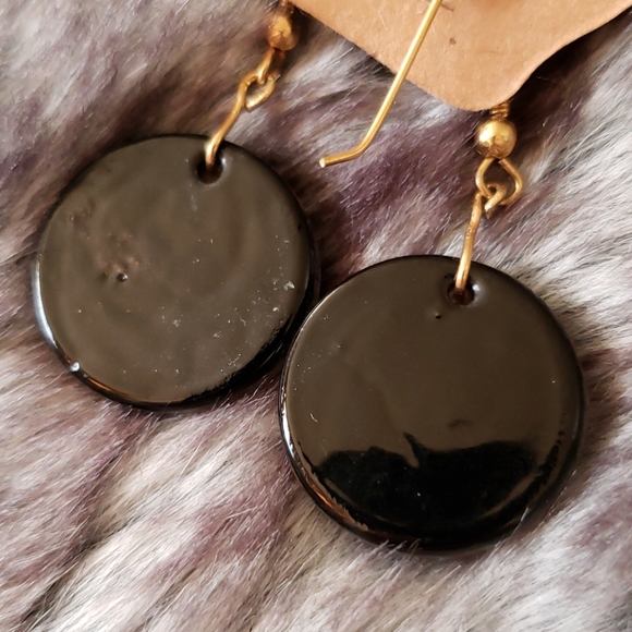 Earrings - Picture 3 of 4